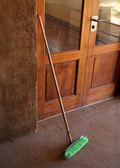 Anouk van Asbeck Photography:Broom